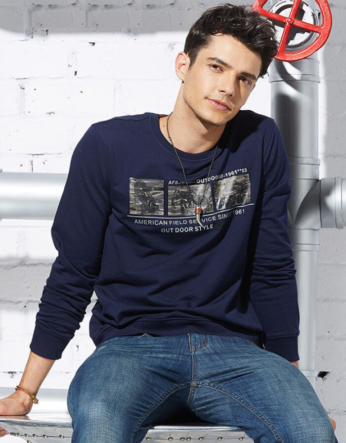 戰(zhàn)地風(fēng)尚，活力型格 2016秋季男士寬松戰(zhàn)地吉普衛(wèi)衣穿搭指南